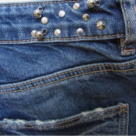 ✨NWT✨ ZARA trf High-Waist Distressed Jeans - Lace/Rhinestones/Pearls - Picture 9 of 16
